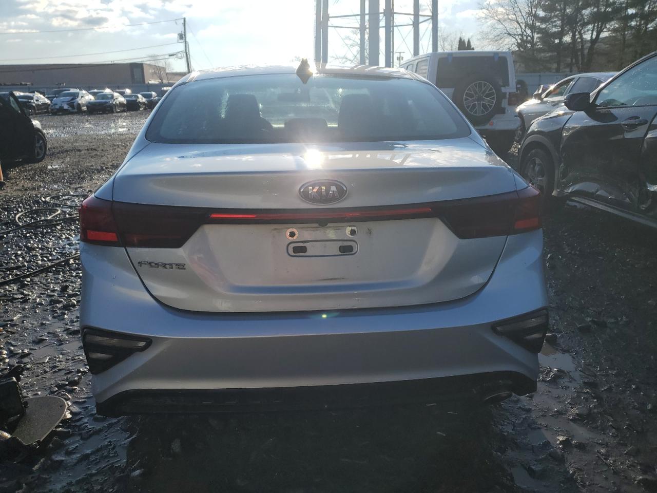 2019 Kia Forte - Image 6