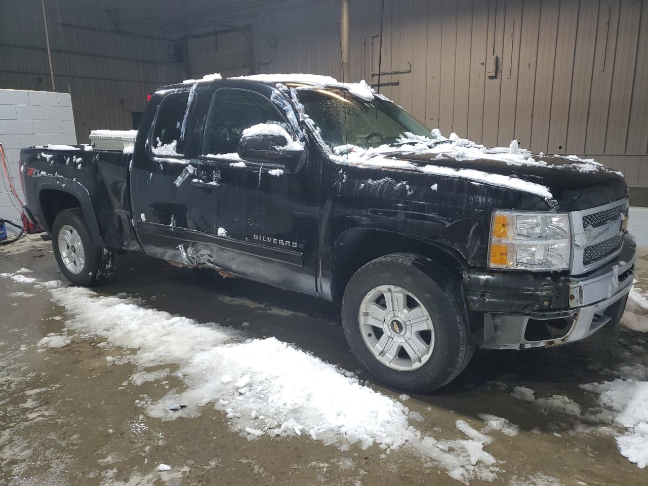 2012 Chevrolet Silverado - Image 4