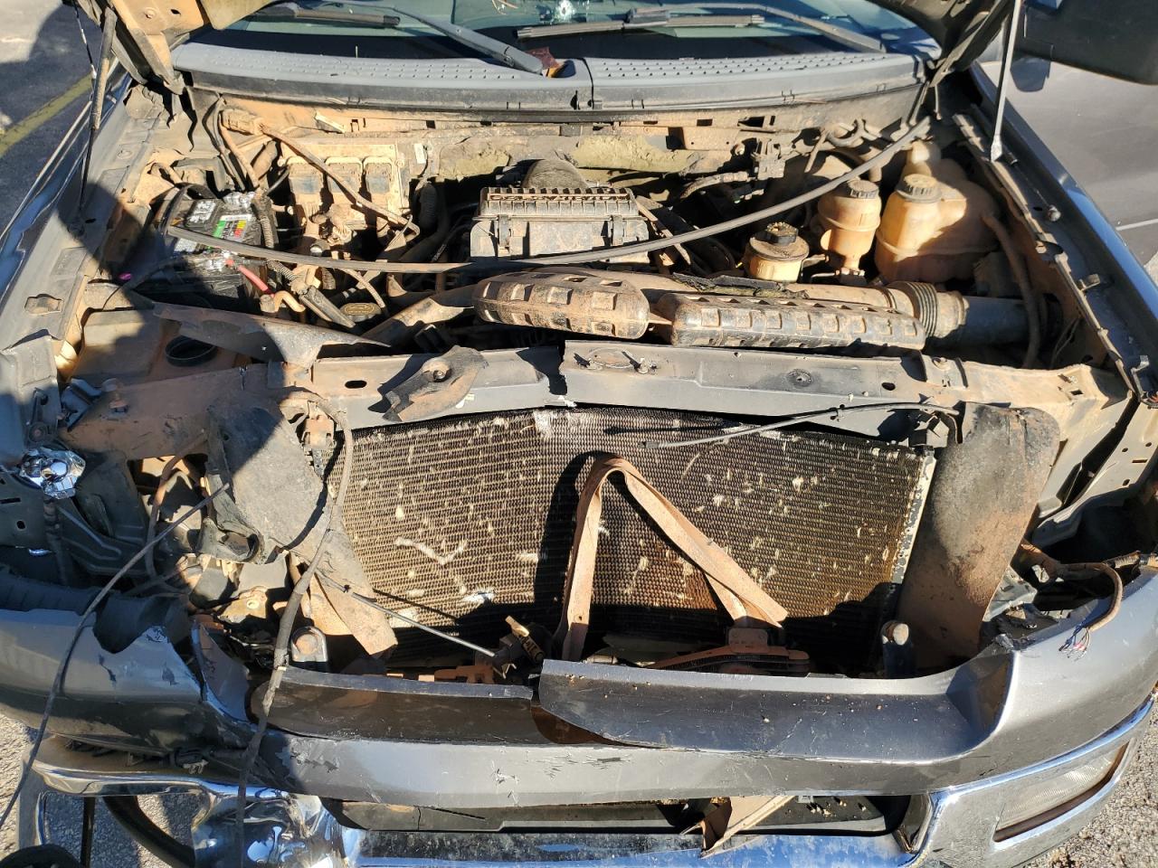 2004 Ford F-150 - Image 11