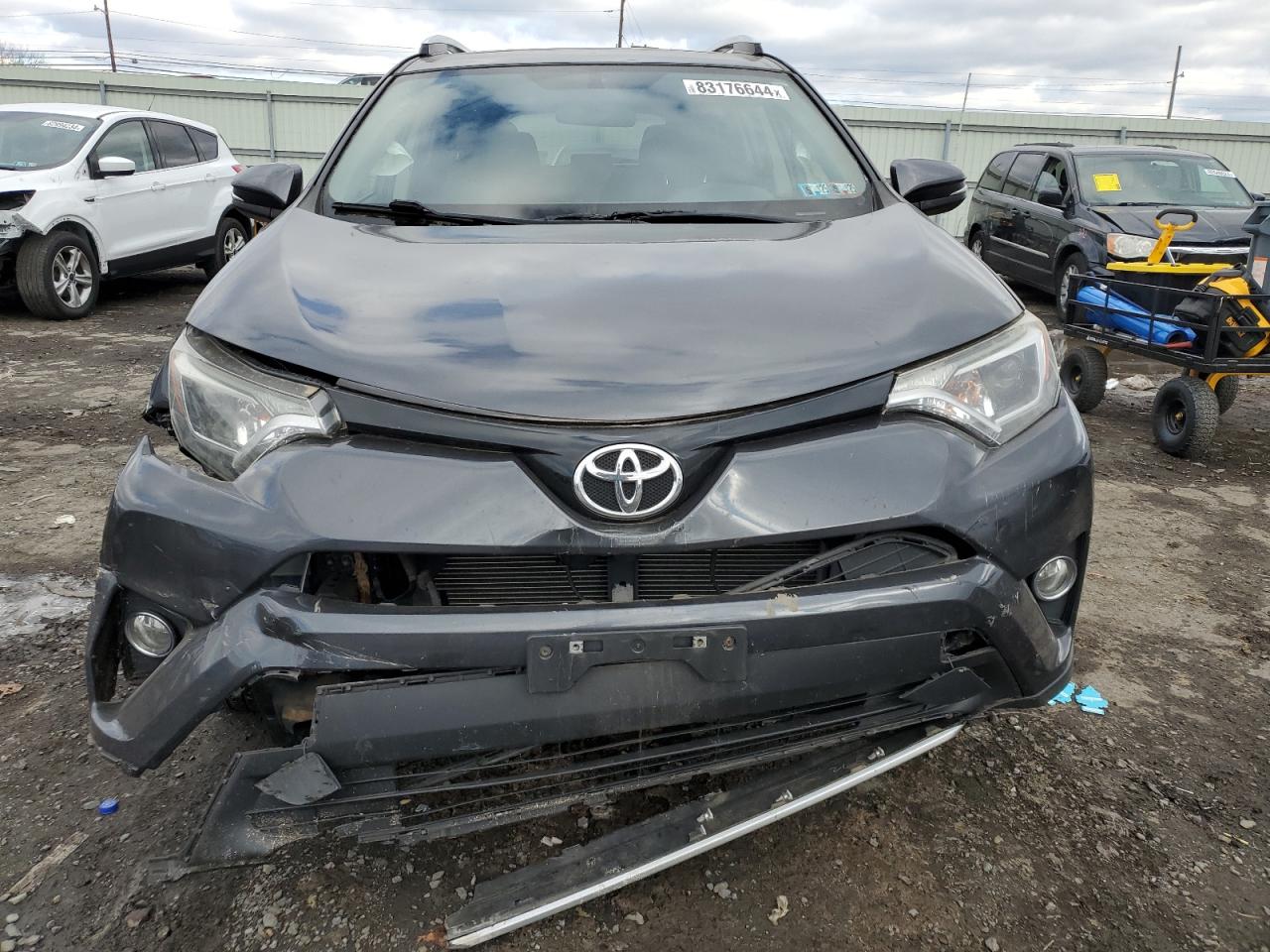 VIN JTMRFREV5GJ063114 2016 TOYOTA RAV4 no.5