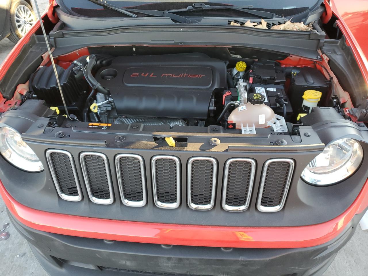 2017 Jeep Renegade - Image 12