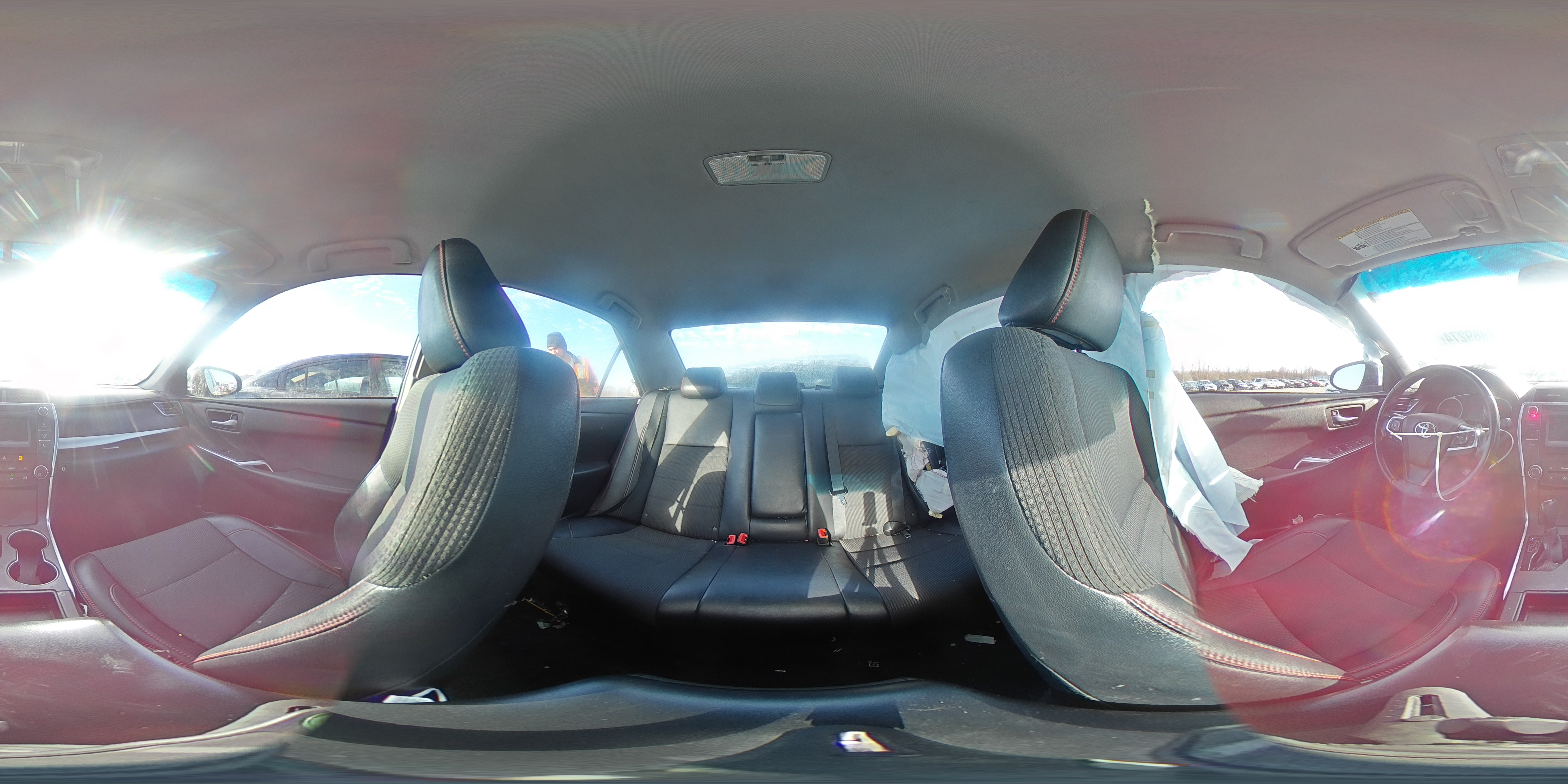 2016 Toyota Camry - Image 12