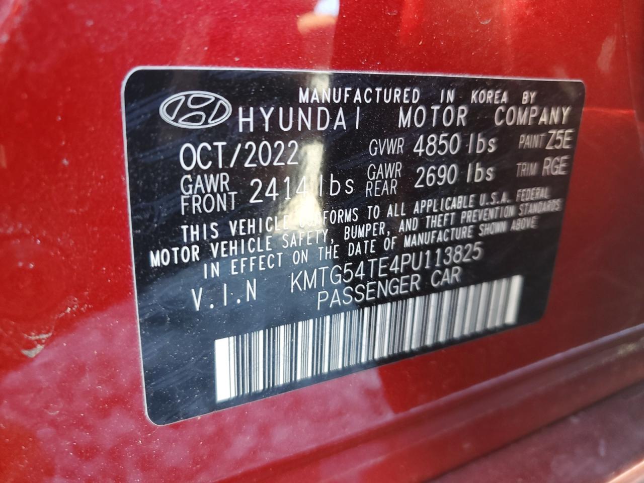 2023 Genesis G70 - Image 12