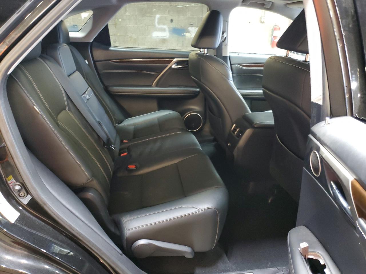 2019 Lexus RX - Image 11