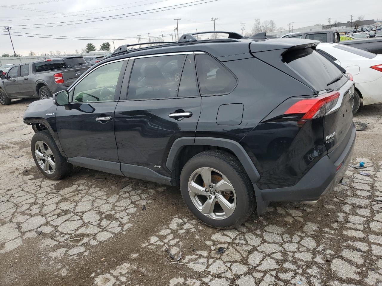 JTMDWRFV4KD519765 2019 TOYOTA RAV 4 - Image 2