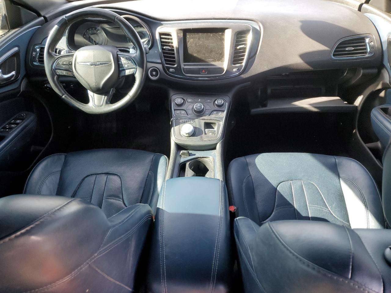 2015 Chrysler 200 - Image 8