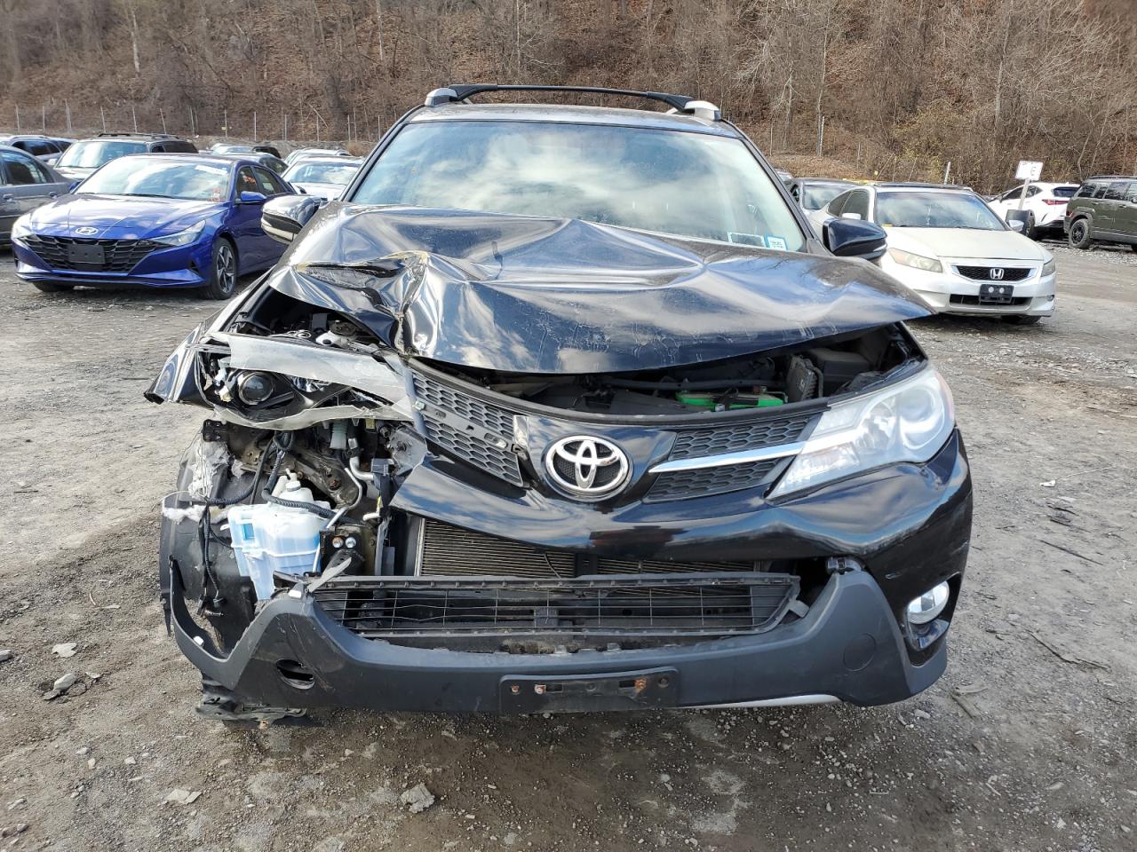 2015 Toyota RAV 4 - Image 5
