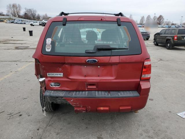 Паркетники FORD ESCAPE 2012 Красный