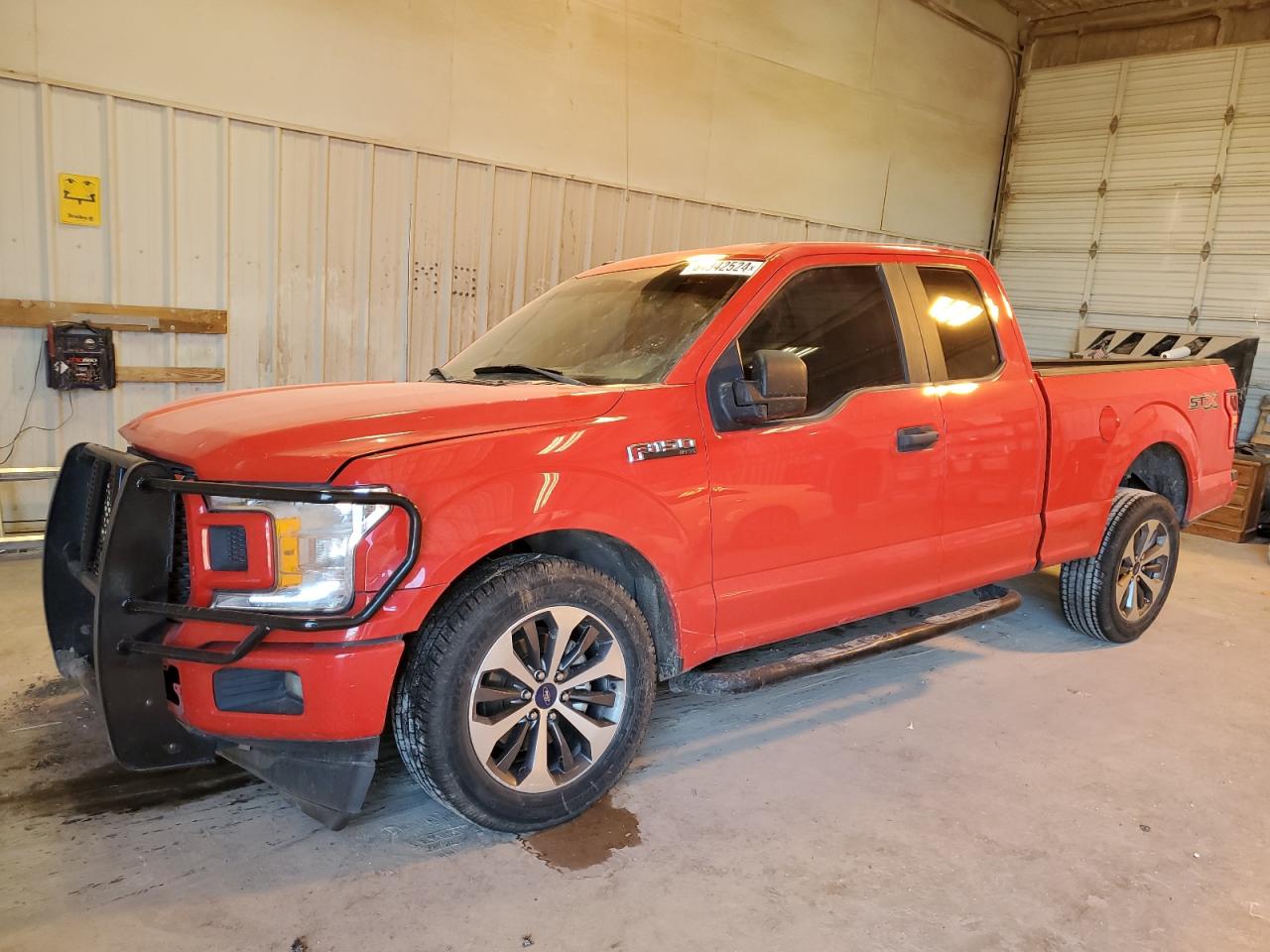 VIN 1FTEX1CP2KKC46247 2019 FORD F-150 no.1