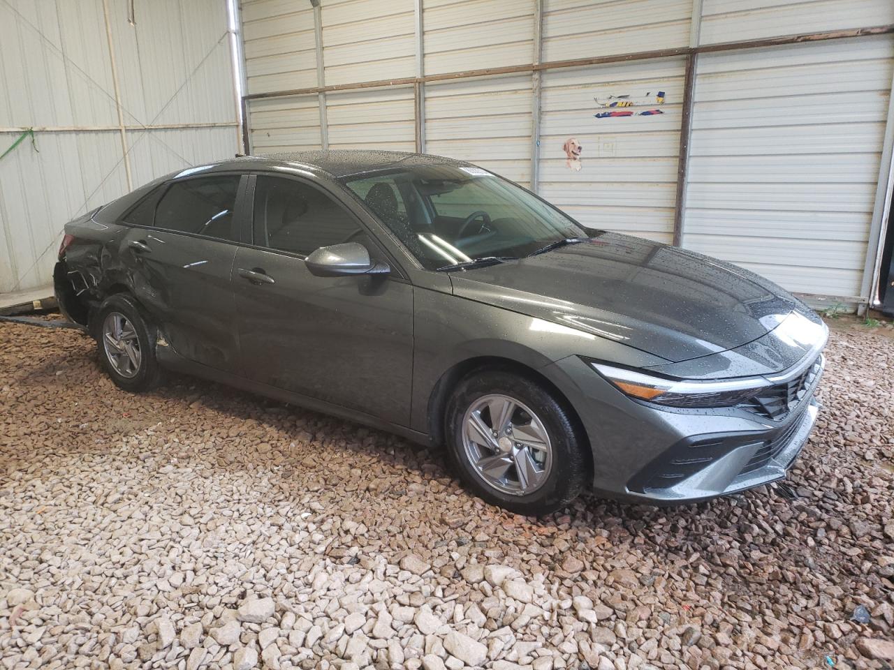 2024 Hyundai Elantra - Image 4