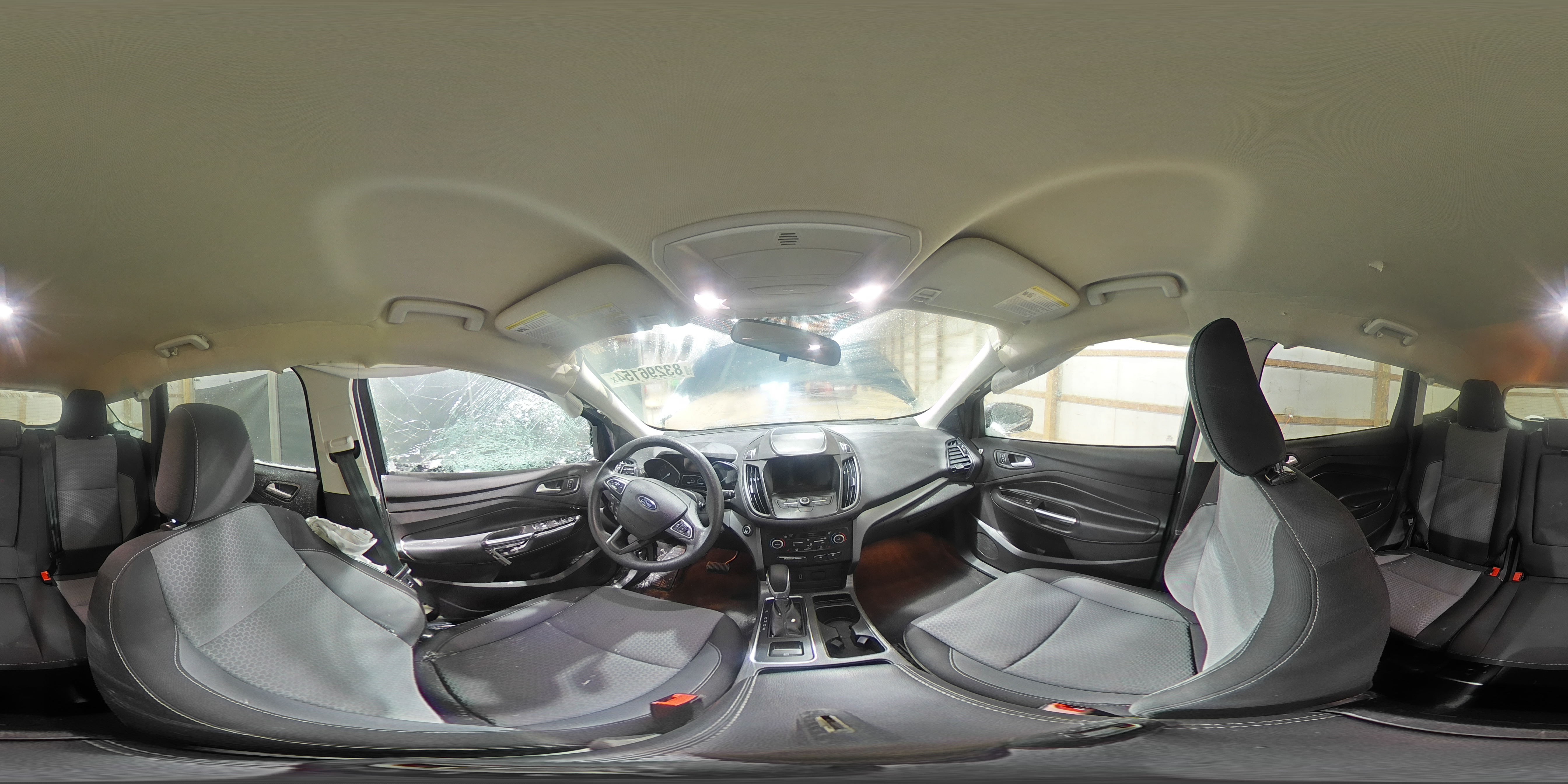 2019 Ford Escape - Image 14