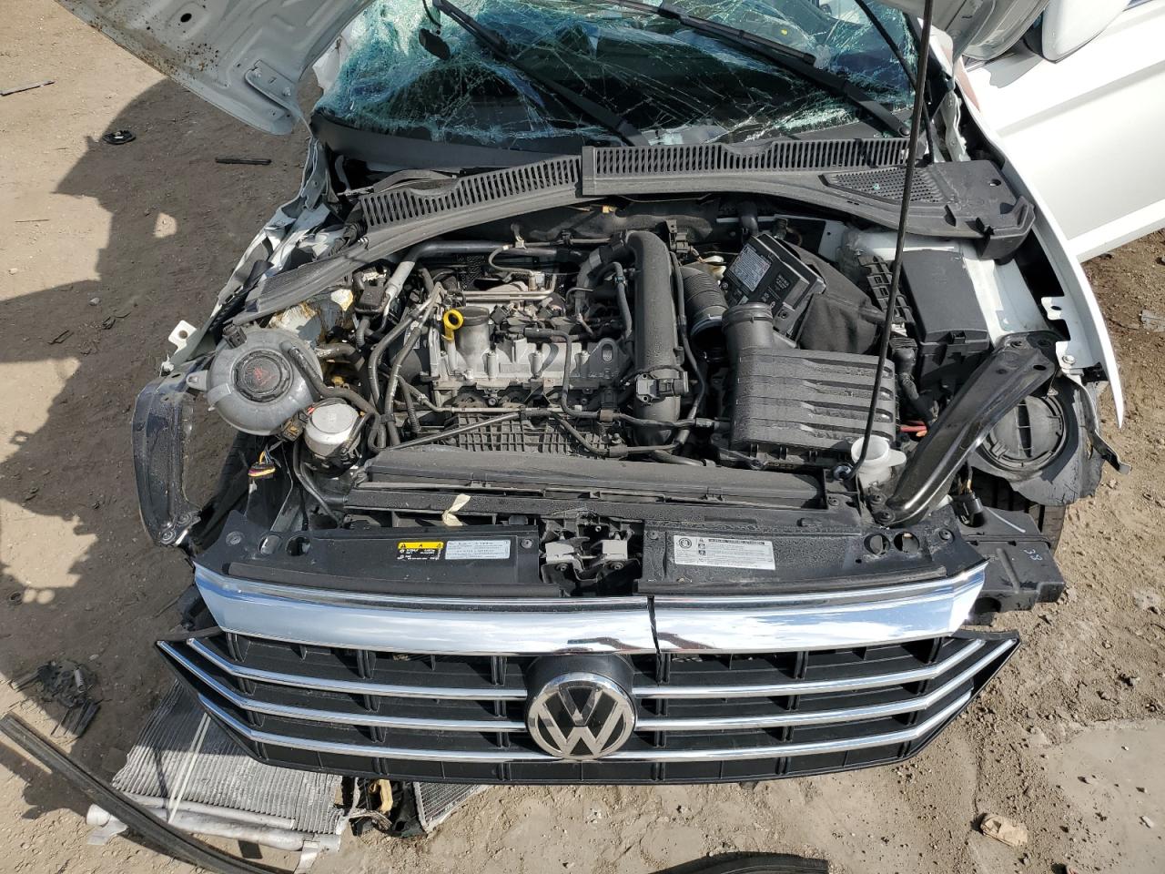 2019 Volkswagen Jetta - Image 12