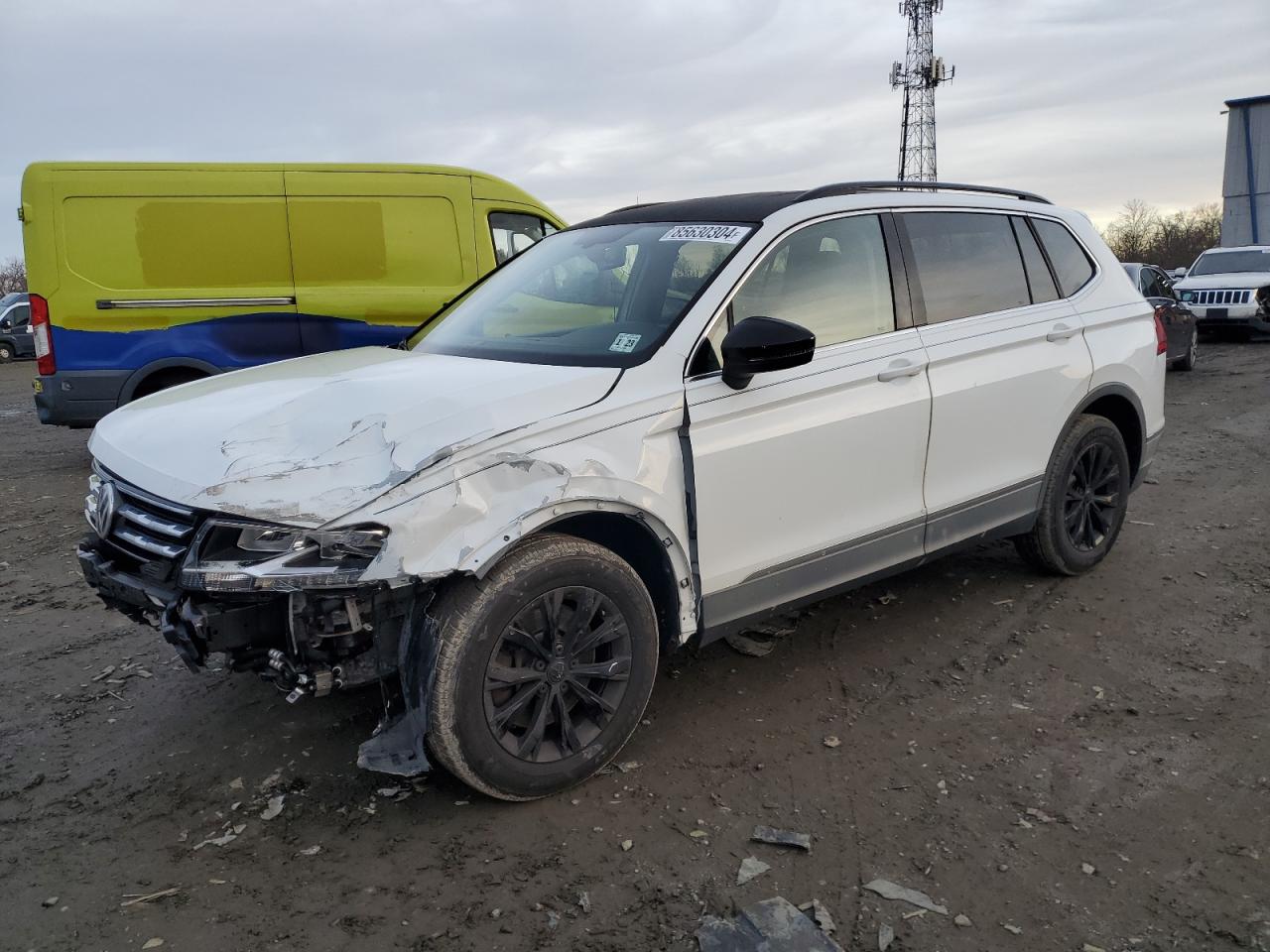 2018 Volkswagen Tiguan - Image 1
