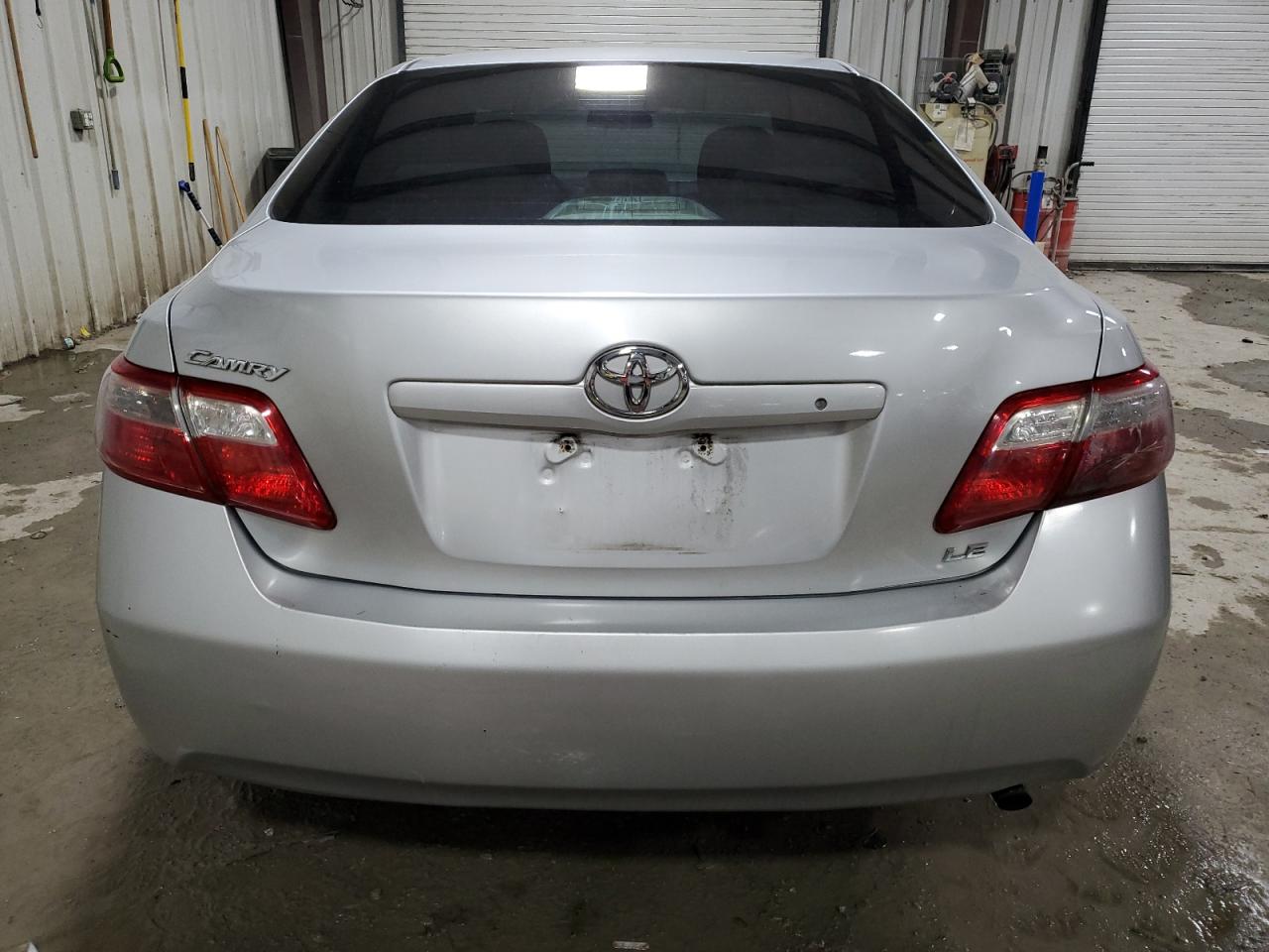 2009 Toyota Camry - Image 6