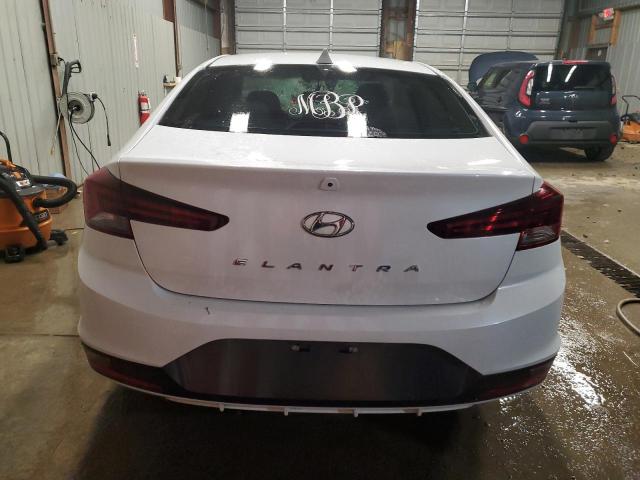  HYUNDAI ELANTRA 2019 Белы