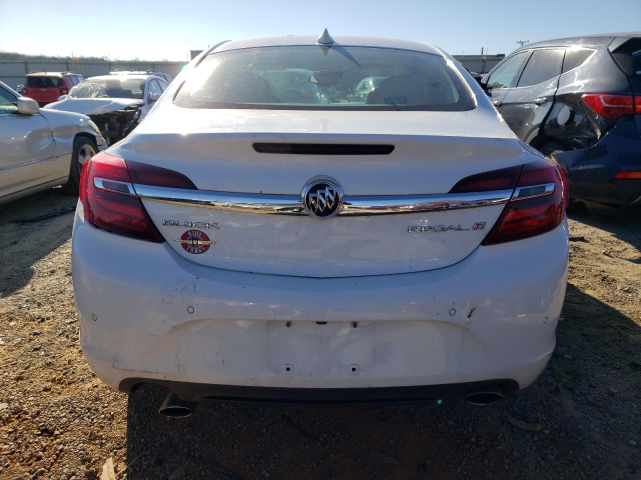 2016 Buick Regal - Image 6