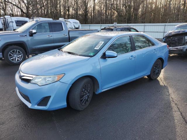  TOYOTA CAMRY 2013 Granatowy