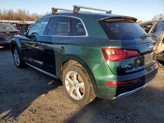  AUDI Q5 2020 Зеленый