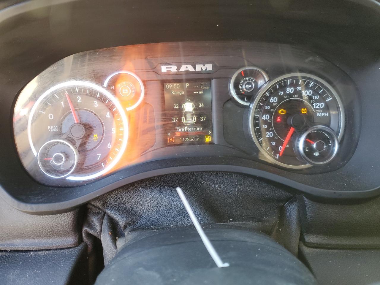 2019 RAM 1500 - Image 9