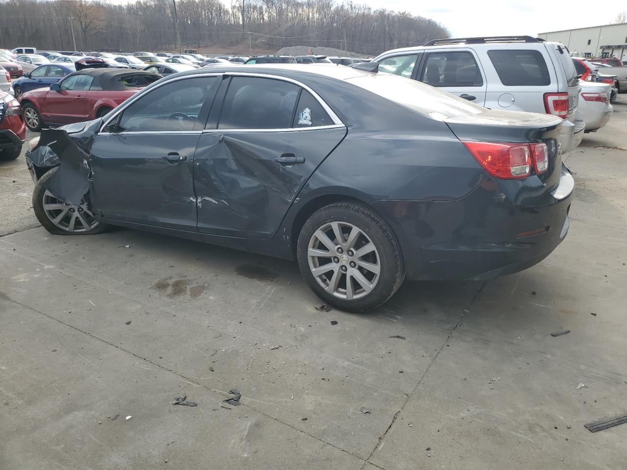 2015 Chevrolet Malibu - Image 2