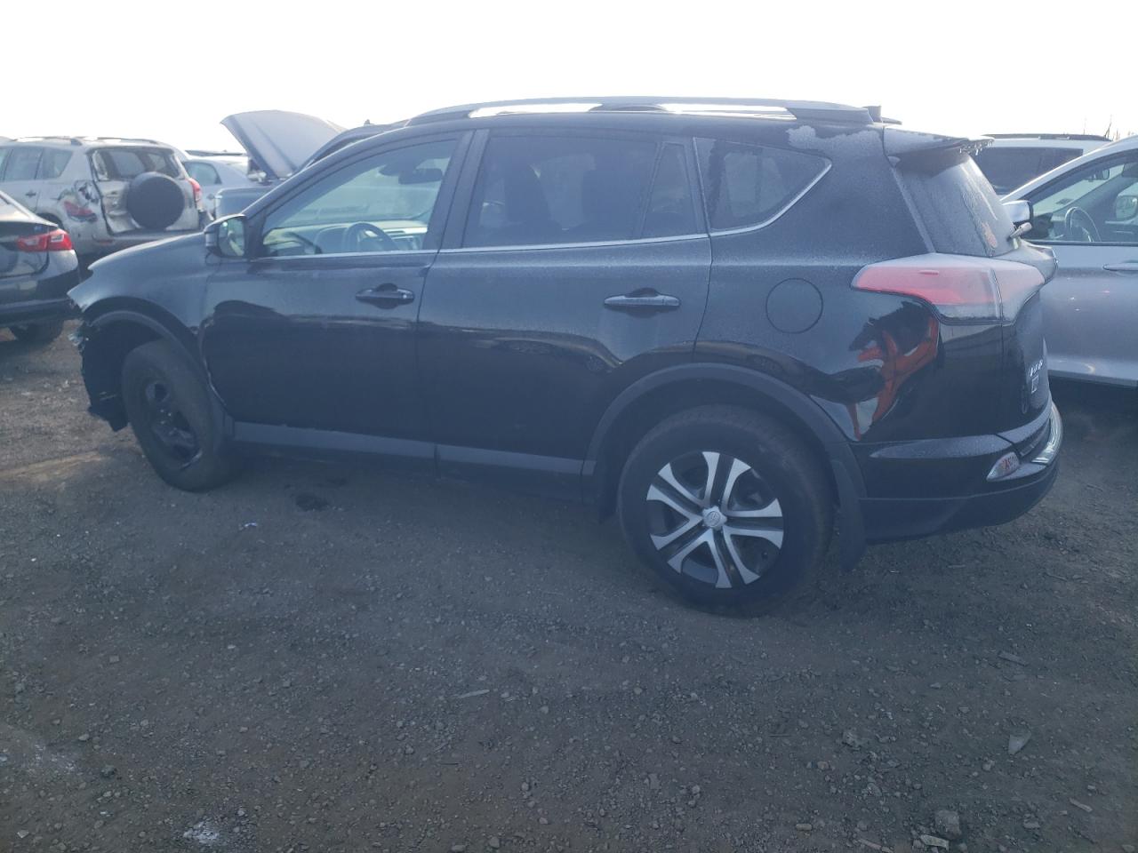 VIN 2T3BFREVXHW622824 2017 TOYOTA RAV4 no.2