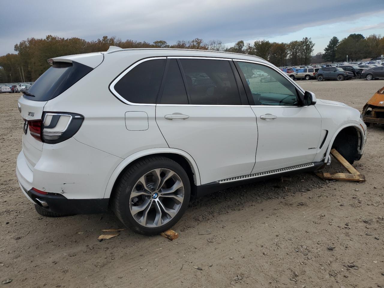 2016 BMW X5 - Image 3