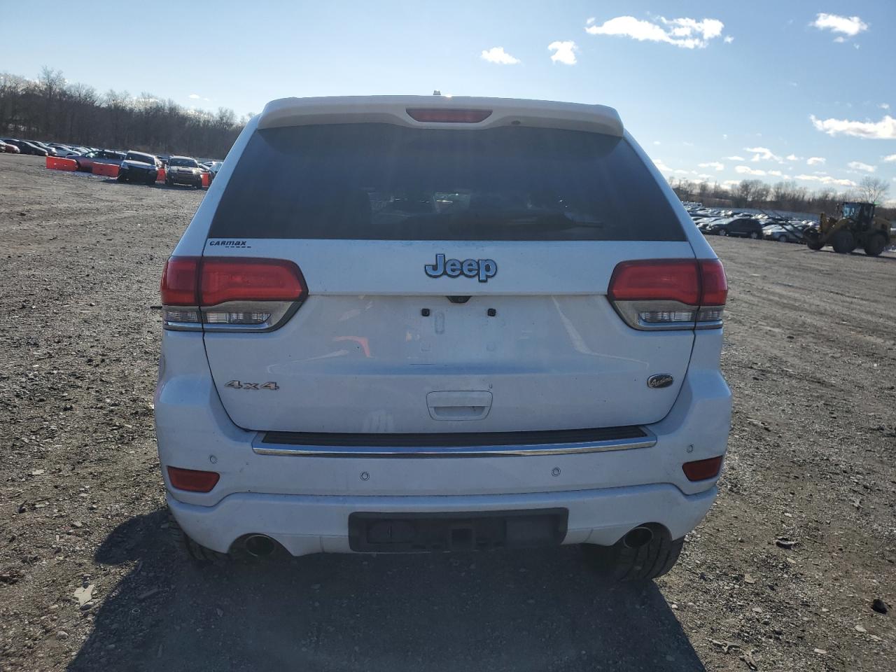 2015 Jeep Grand Cherokee Overland VIN: 1C4RJFCG8FC135802 Lot: 83858834