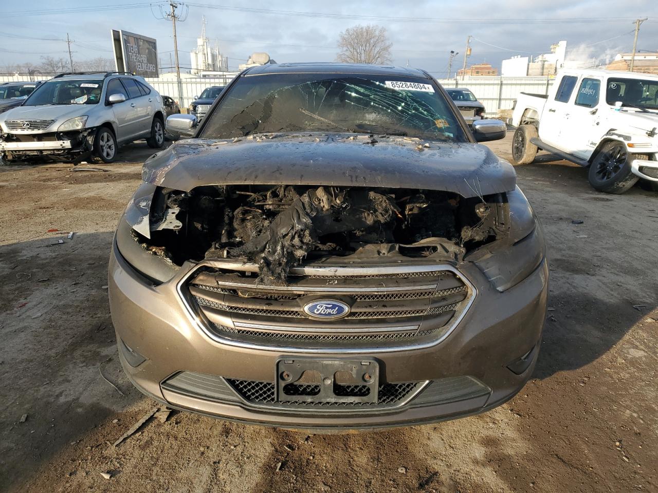 2015 Ford Taurus - Image 5