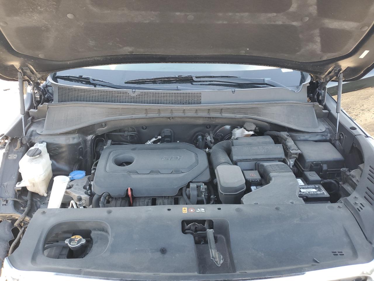 2019 Kia Sorento - Image 12