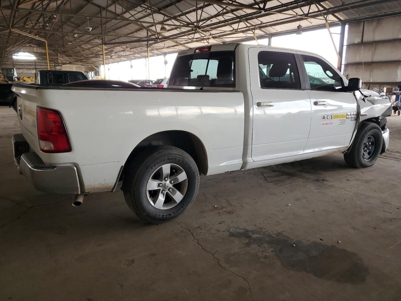 VIN 1C6RR6TTXKS603252 2019 RAM 1500 no.3