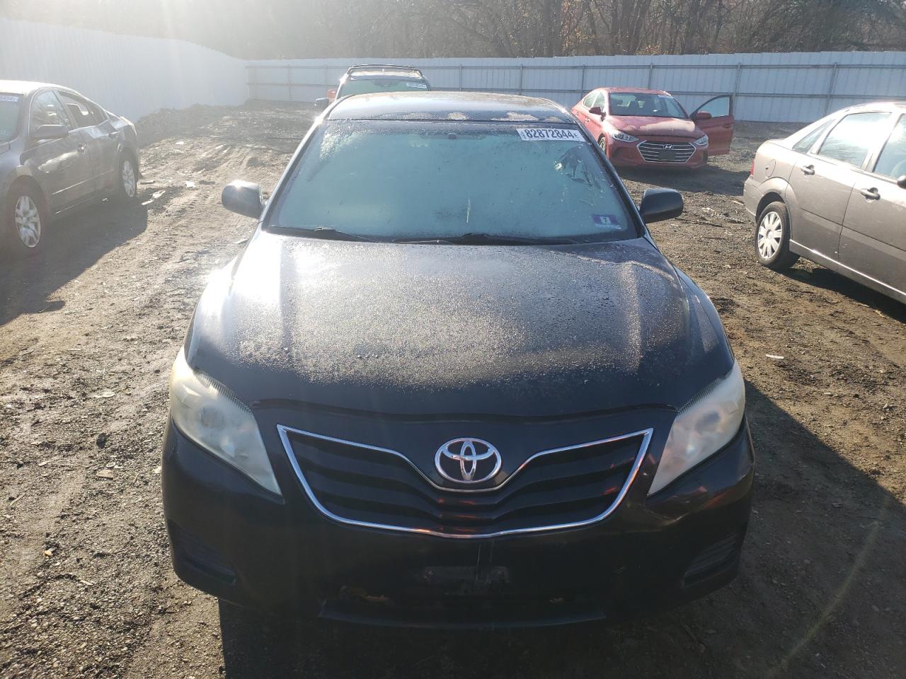 2011 Toyota Camry - Image 5