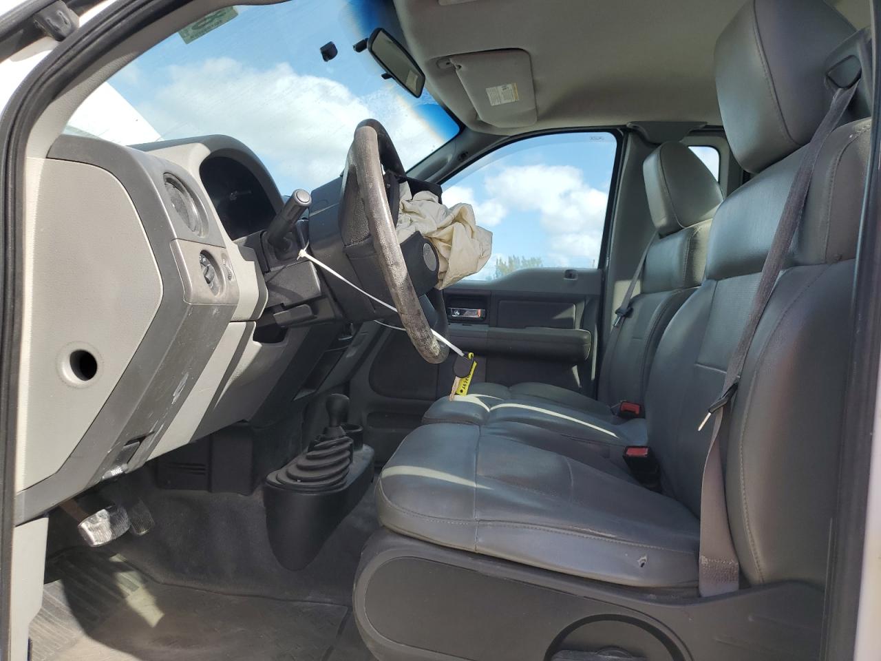 2007 Ford F150 VIN: 1FTRF14517KC85159 Lot: 83807384