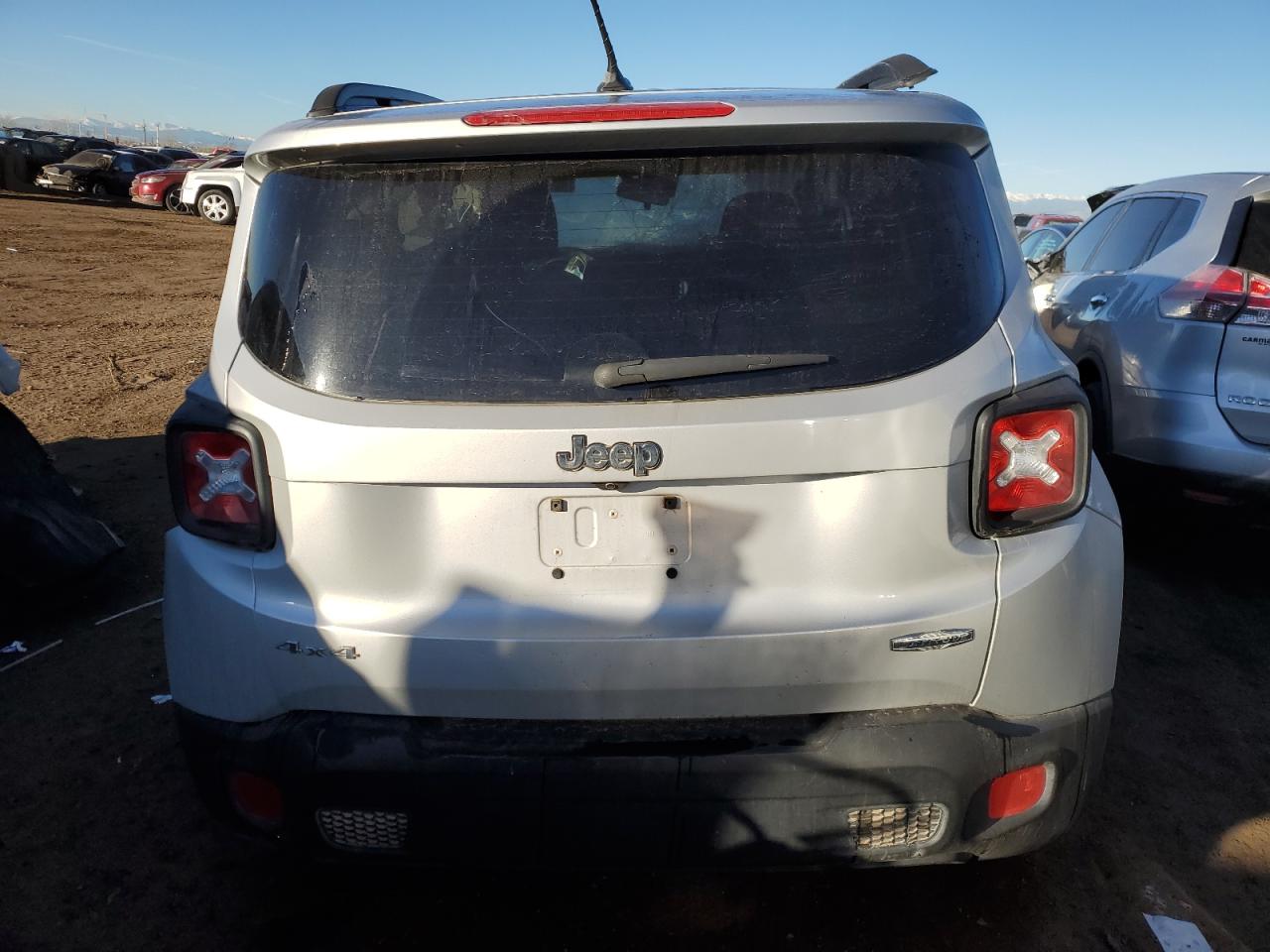 2016 Jeep Renegade - Image 6