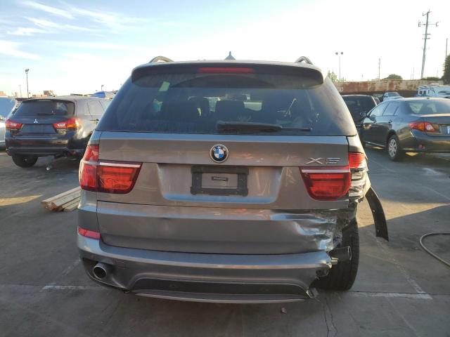  BMW X5 2012 Srebrny