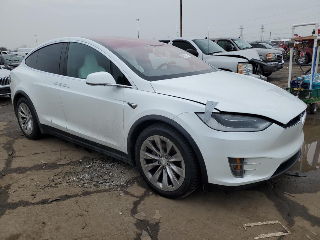 VIN 5YJXCDE29JF089643 2018 TESLA MODEL X no.4