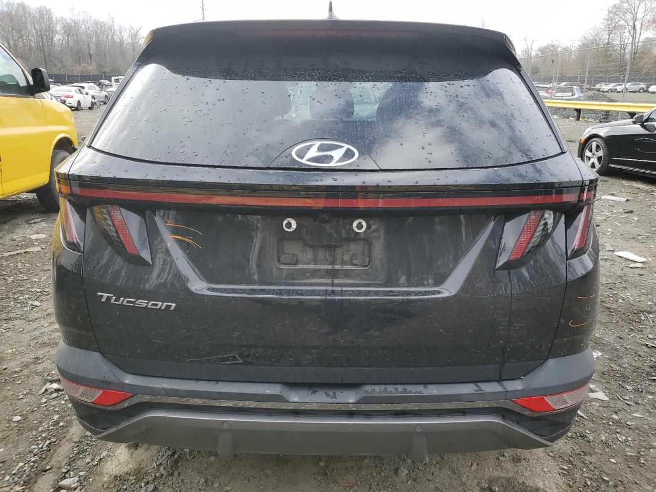 2022 Hyundai Tucson - Image 6