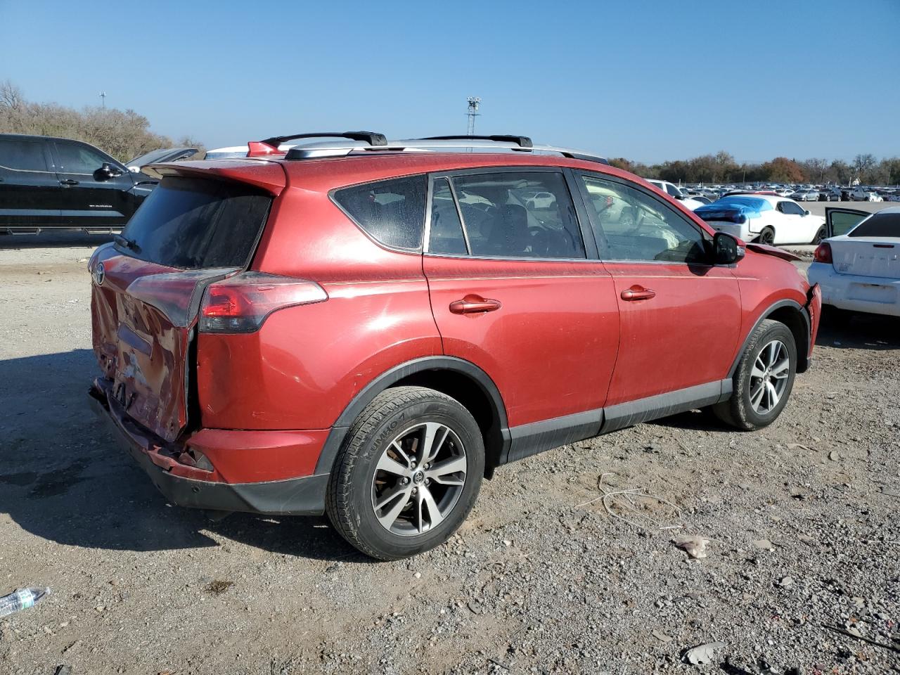 VIN JTMWFREV6GJ066039 2016 TOYOTA RAV4 no.3