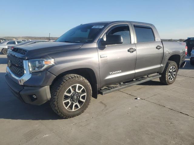 2018 Toyota Tundra Crewmax Sr5