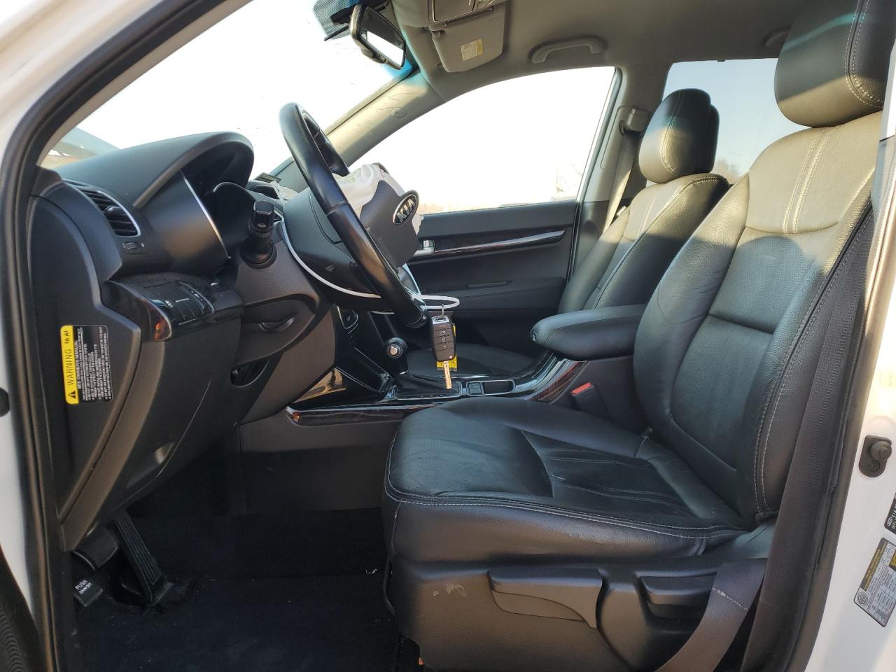 2015 Kia Sorento - Image 7