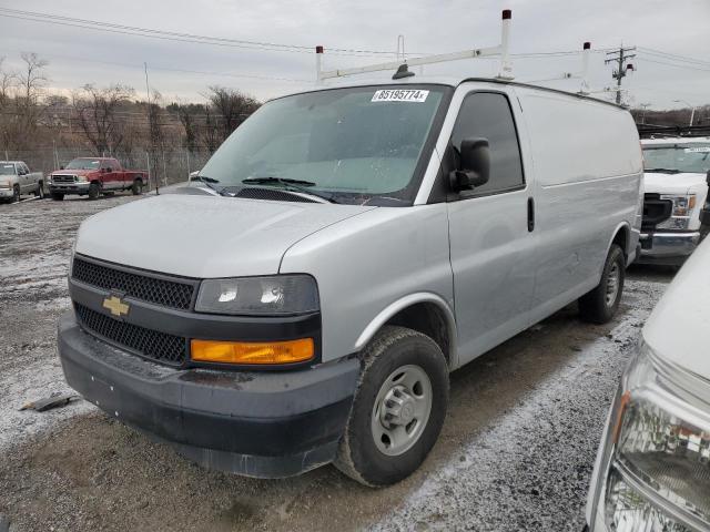  CHEVROLET EXPRESS 2019 Серебристый