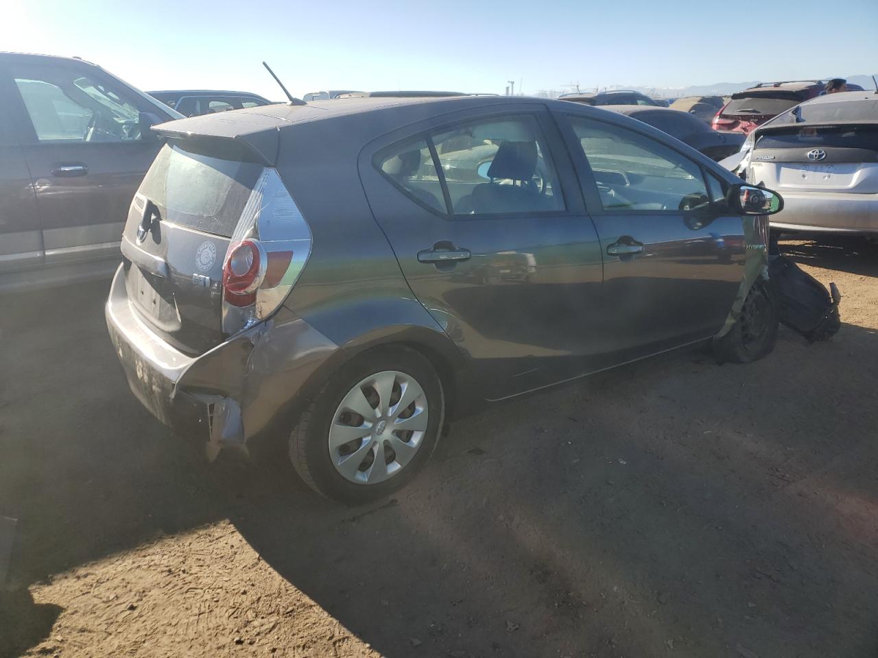 VIN JTDKDTB31D1551804 2013 TOYOTA PRIUS no.3