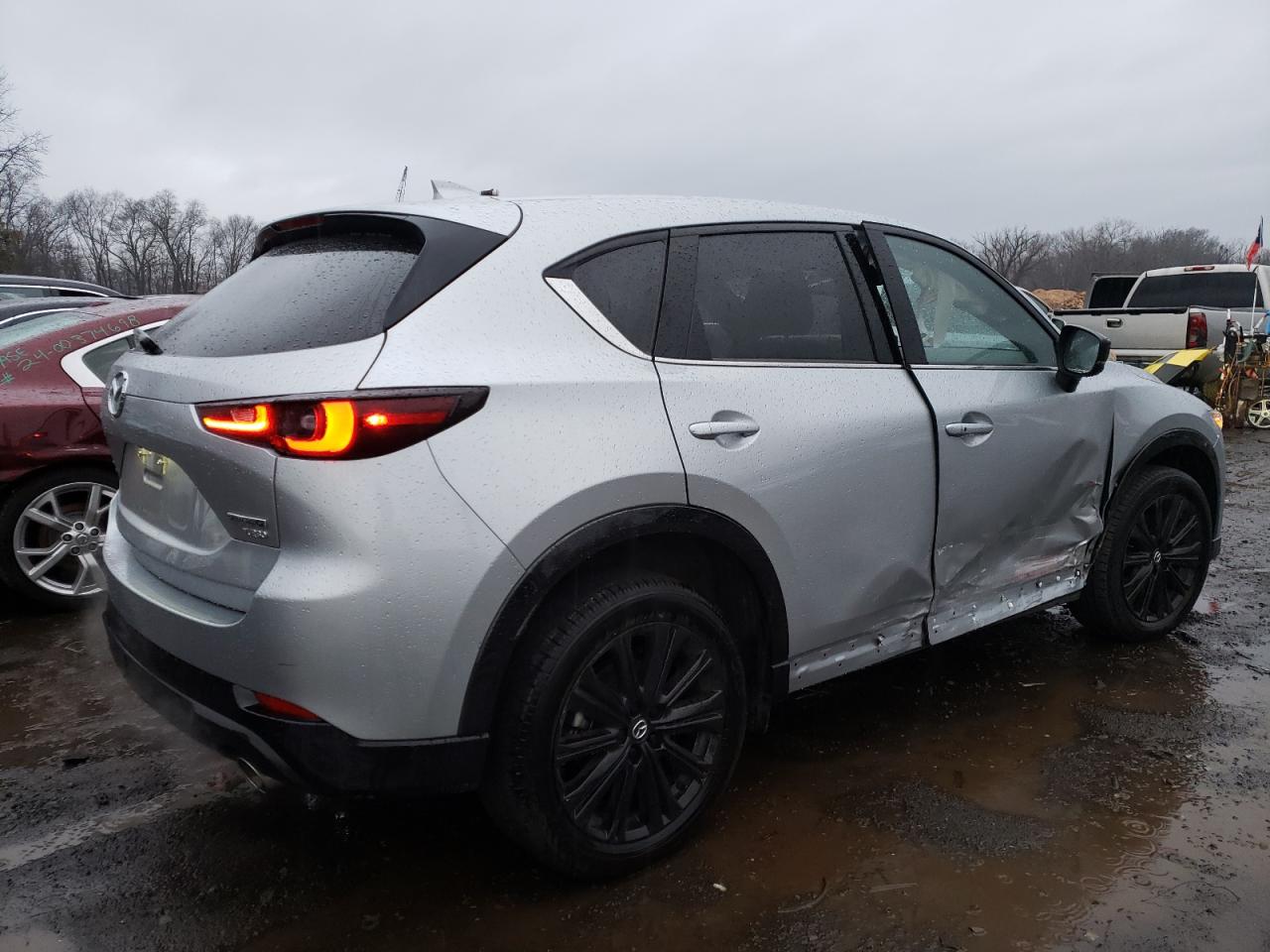 2023 Mazda CX-5 - Image 3
