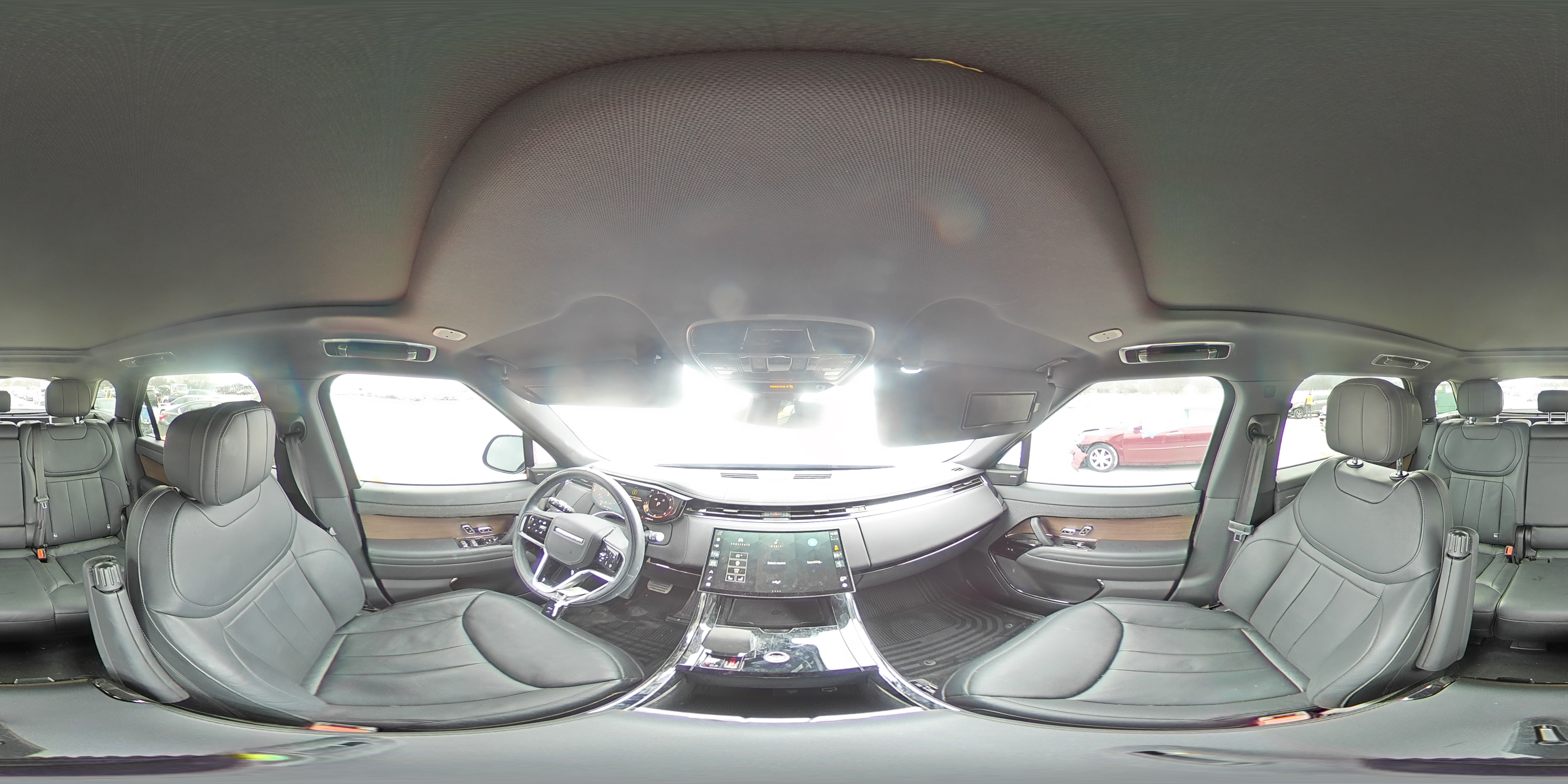 2024 Land Rover Range Rover - Image 14