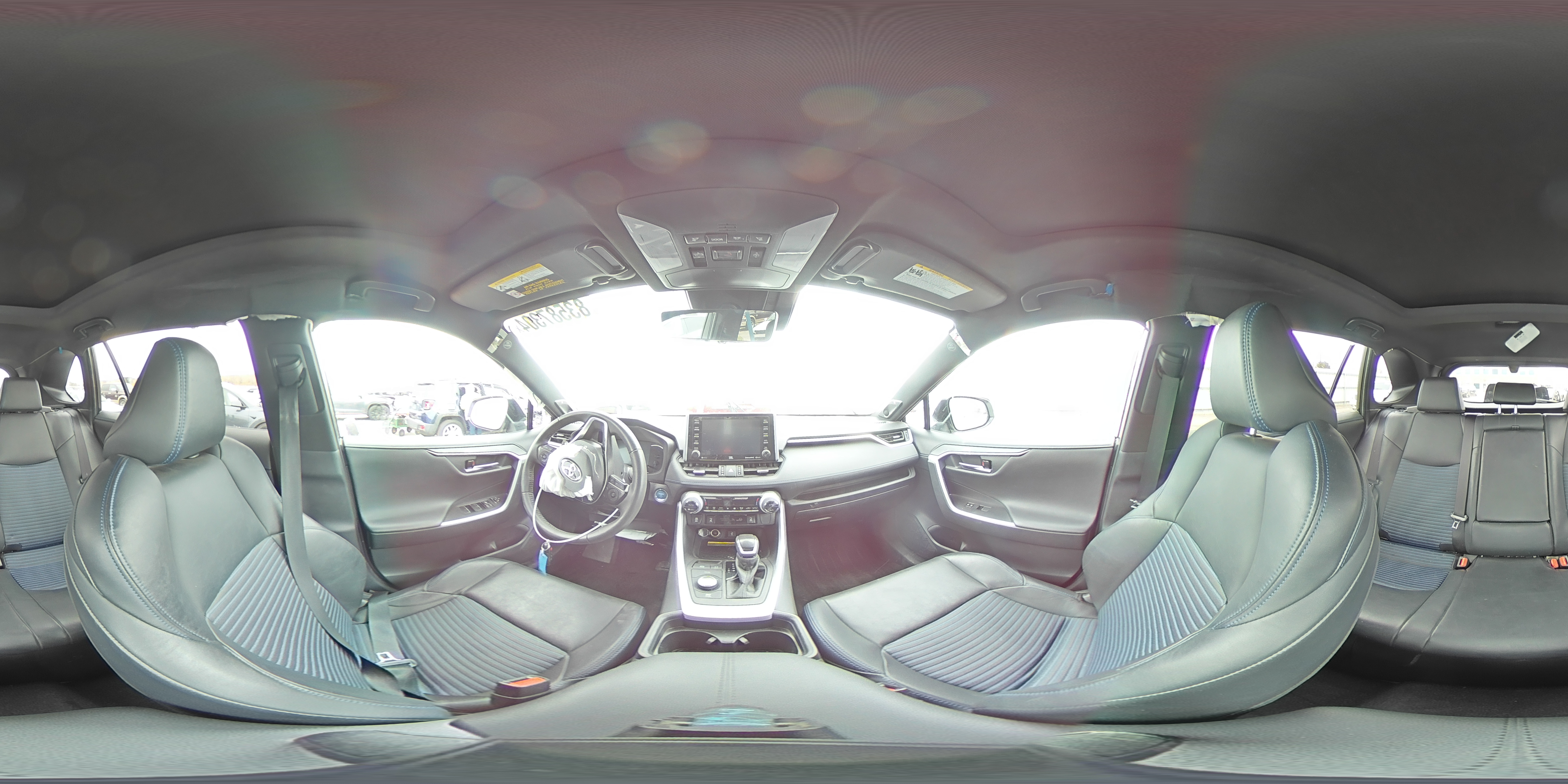 2021 Toyota RAV 4 - Image 16