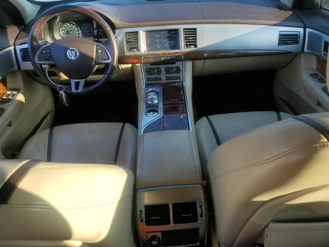  JAGUAR XF 2012 Білий