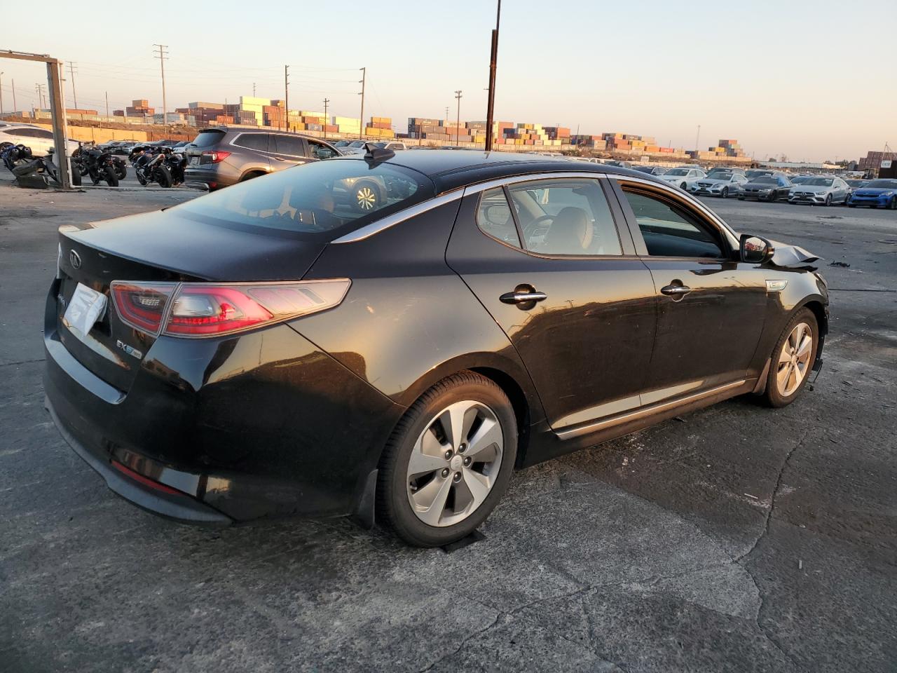 VIN KNAGN4AD0G5098000 2016 KIA OPTIMA no.3