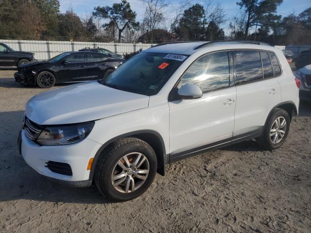 2015 Volkswagen Tiguan S