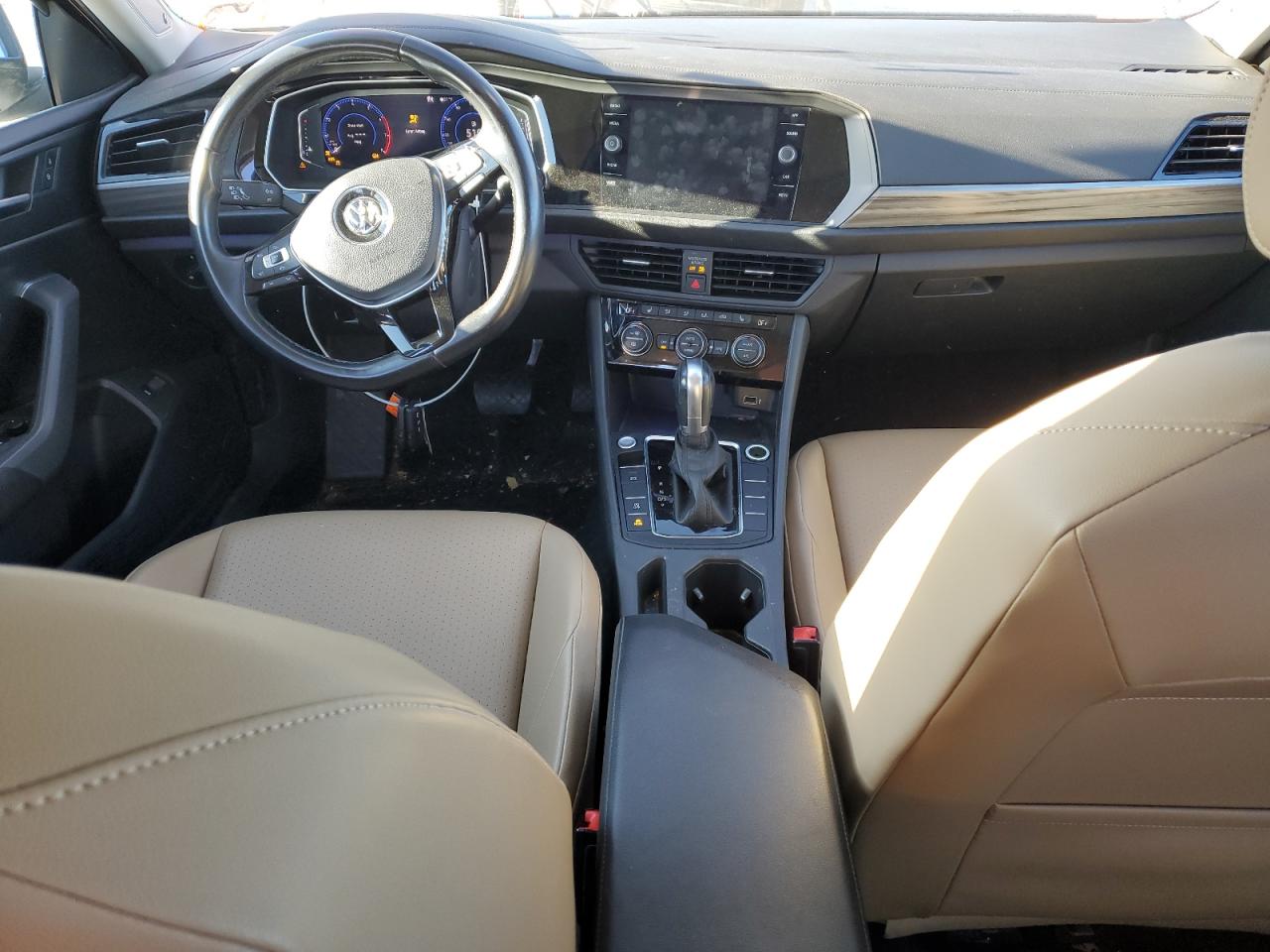 2019 Volkswagen Jetta Sel VIN: 3VWE57BU6KM005393 Lot: 84330104