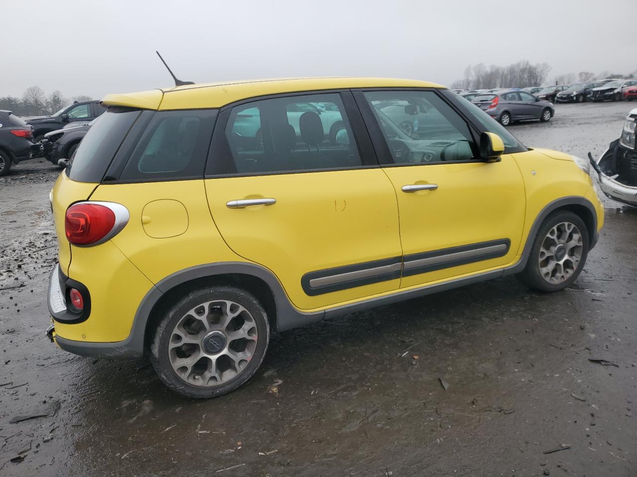 2014 Fiat 500L Trekking VIN: ZFBCFADH8EZ021797 Lot: 83182204