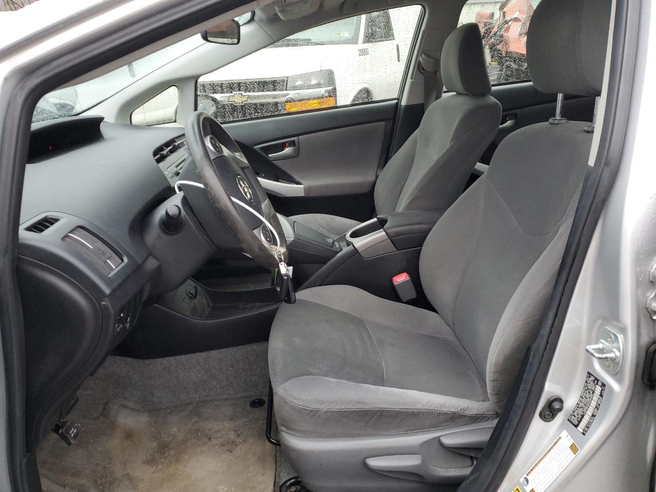 2012 Toyota Prius - Image 7